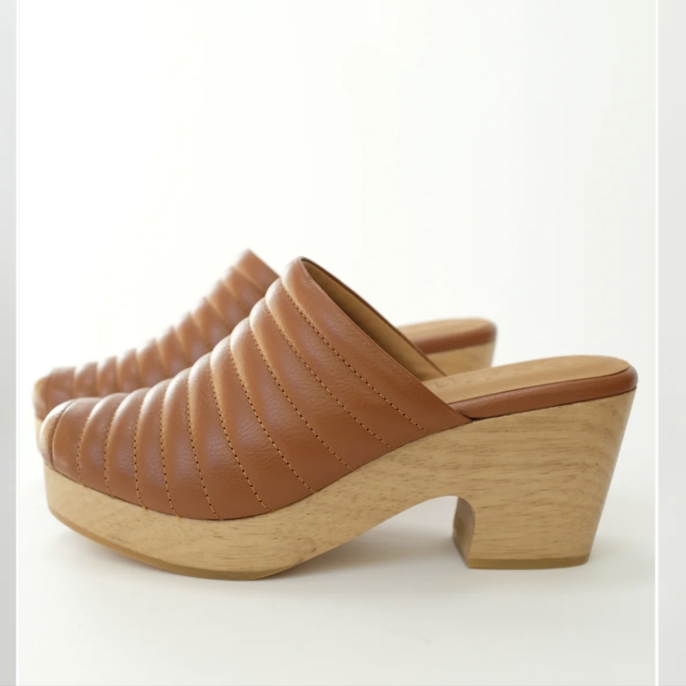 Beklina clogs